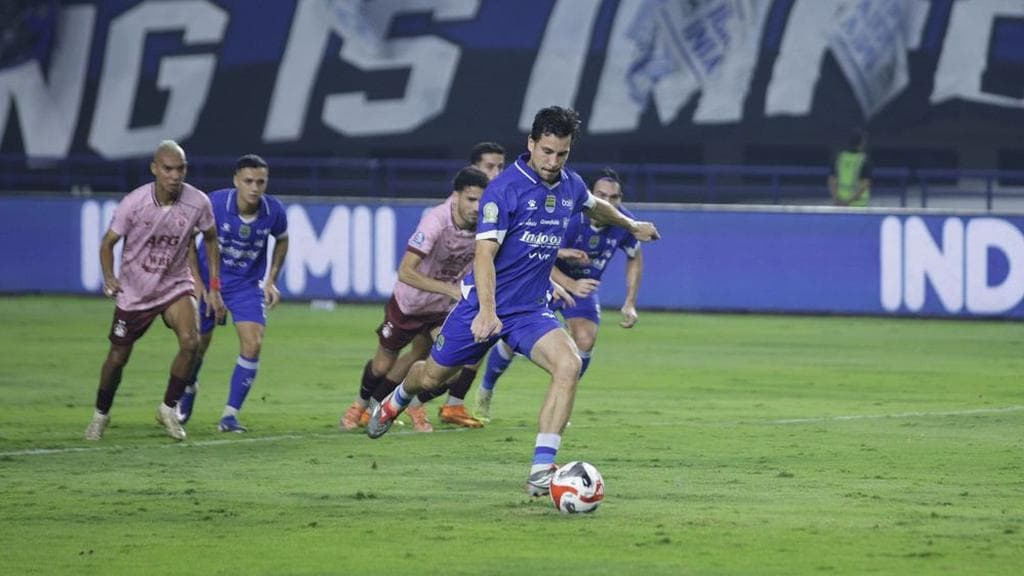 Analisis Mendalam: Dominasi Mutlak Persib di GBLA dan Dampaknya bagi Peta Persaingan Liga 1