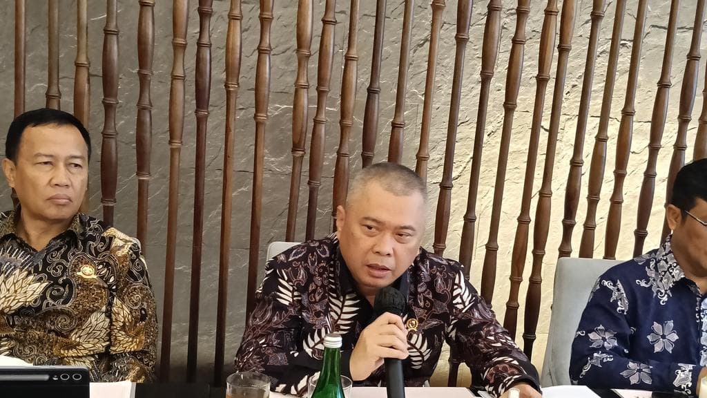 Analisis Gelombang Mudik 2026: Antara WFA dan Ritual Buka Puasa Pertama